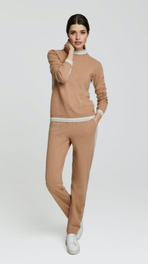 sku: W23-00CH0310 | Brand: Marc Andre  | Size: 36 38 40 42 44 46  | Colors: Бежевый  | Бренды Marc&Andre | Кашемир Брюки | Title: Брюки TINDED AVENUES