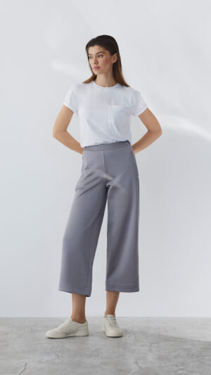 sku: 30558 | Brand: Laete  | Size: XSmall Small Medium Large XLarge XXLarge  | Colors: Бежевый металлик Серый металлик  | Бренды Laete | Домашняя одежда Костюмы | Title: Брюки