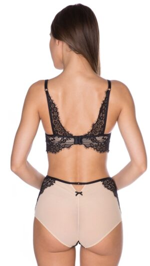 sku: 76035 | Brand: Rose&Petal  | Size: 70 A 70 B 70 C 70 D 75 A 75 B 75 C 75 D 80 A 80 B 80 C 80 D 85 A 85 B 85 C 85 D  | Colors: Поджаренный миндаль  | Бренды Rose&Petal | Бюстгальтер Нижнее белье Формованная чашка | Title: Бюстгальтер Hardi