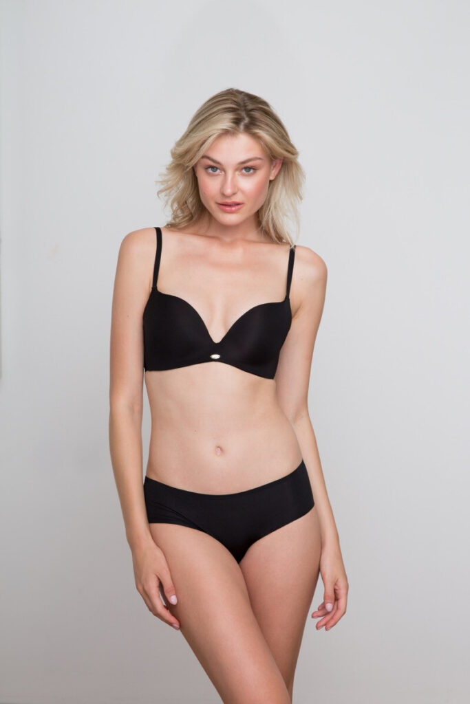 sku: 77034 | Brand: Rose&Petal  | Size: 65 A 65 B 65 С 65 D 65 E 65 F 70 A 70 B 70 C 70 D 70 E 70 F 75 A 75 B 75 C 75 D 75 E 75 F 80 A 80 B 80 C 80 D 80 E 80 F 85 A 85 B 85 C 85 D 85 E 85 F  | Colors: Золотистый Загар Черный  | Бренды Rose&Petal | Бюстгальтер Нижнее белье Пуш-ап | Title: Бюстгальтер MERCURIE