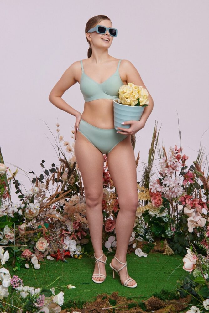 sku: W22-1154-TRS-SY | Brand: Marc Andre  | Size: 36 38 40 42 44  | Colors: Зеленый  | Бренды Marc&Andre | Бюстгальтер Нижнее белье Бескаркасный | Title: Бюстгальтер SECOND SKIN