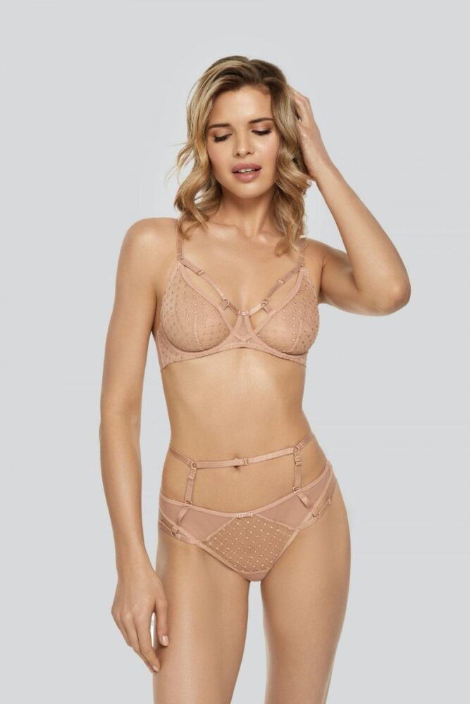 sku: W23-0691-STL-LZ | Brand: Marc Andre  | Size: 36 38 40 42  | Colors: Золотой  | Бренды Marc&Andre | Трусы Нижнее белье Стринги | Title: Стринги SIGNATURE