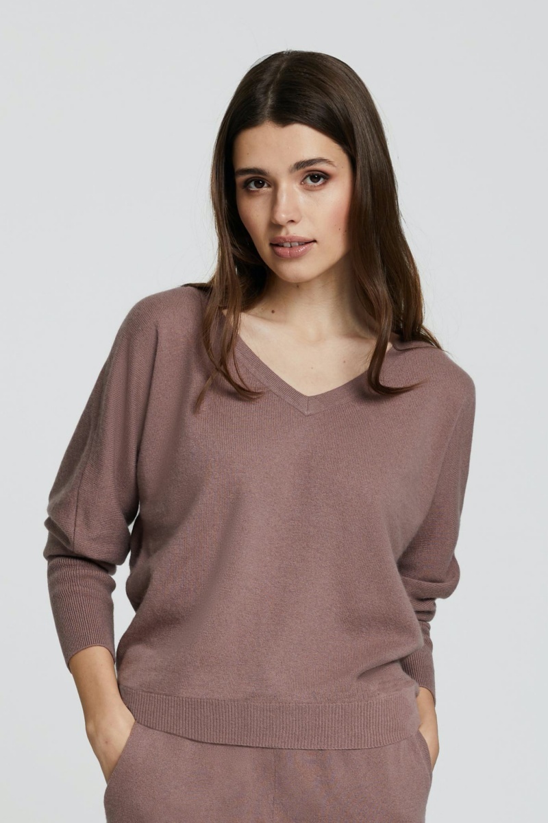 sku: W22-00CH0416 | Brand: Marc Andre  | Size: 36 38 40 42 44 46  | Colors: Коричневый  | Бренды Marc&Andre | Кашемир Джемперы | Title: Джемпер ENTWINED