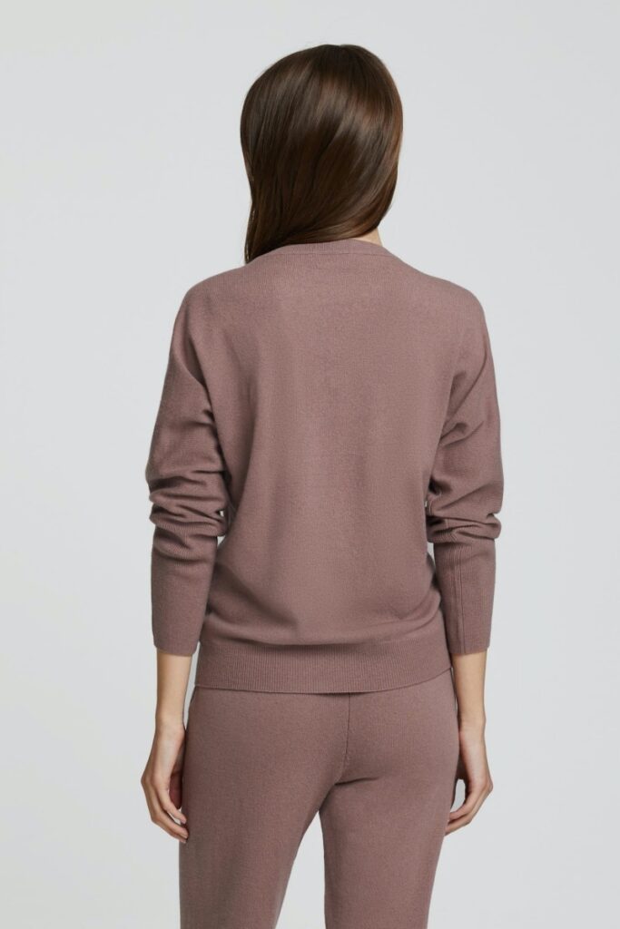 sku: W22-00CH0410 | Brand: Marc Andre  | Size: 36 38 40 42 44 46  | Colors: Коричневый  | Бренды Marc&Andre | Кашемир Брюки | Title: Брюки ENTWINED