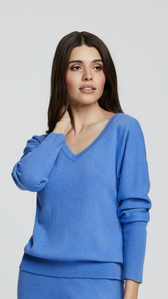 sku: W23-00CH1216 | Brand: Marc Andre  | Size: 36 38 40 42 44 46  | Colors: Синий  | Бренды Marc&Andre | Кашемир Джемперы | Title: Джемпер ENTWINED