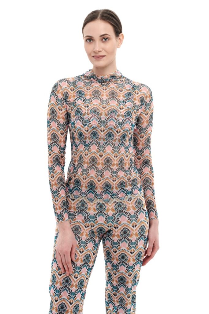 sku: 24000749 | Brand: RoDaSoleil  | Size: XSmall Small Medium Large XLarge  | Colors: Цветной  | Бренды RoDaSoleil | Пляжная одежда | Title: Футболка  КАСАБЛАНКА с капюшоном