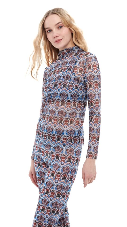 sku: 24000750 | Brand: RoDaSoleil  | Size: XSmall Small Medium Large  | Colors: Цветной  | Бренды RoDaSoleil | Пляжная одежда | Title: Футболка МАРРАКЕШ с капюшоном