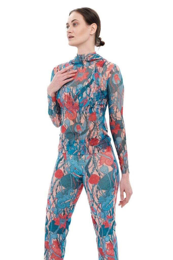 sku: 24000710 | Brand: RoDaSoleil  | Size: XSmall Small Medium Large XLarge  | Colors: Цветной  | Бренды RoDaSoleil | Пляжная одежда | Title: Футболка МОРСКИЕ ЕДИНОРОГИ с капюшоном