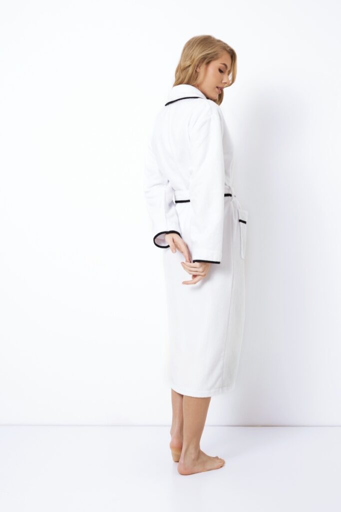 sku: DANIELA | Brand: Aruelle  | Size: XSmall Small Medium Large XLarge XXLarge  | Colors: Белый  | Бренды Aruelle | Домашняя одежда Халаты | Title: Халат DANIELA