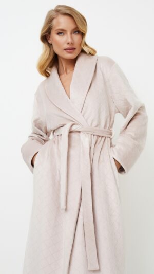 sku: ELLA | Brand: Aruelle  | Size: XSmall Small Medium Large XLarge  | Colors: Светло-бежевый  | Бренды Aruelle | Домашняя одежда Халаты | Title: Халат ELLA