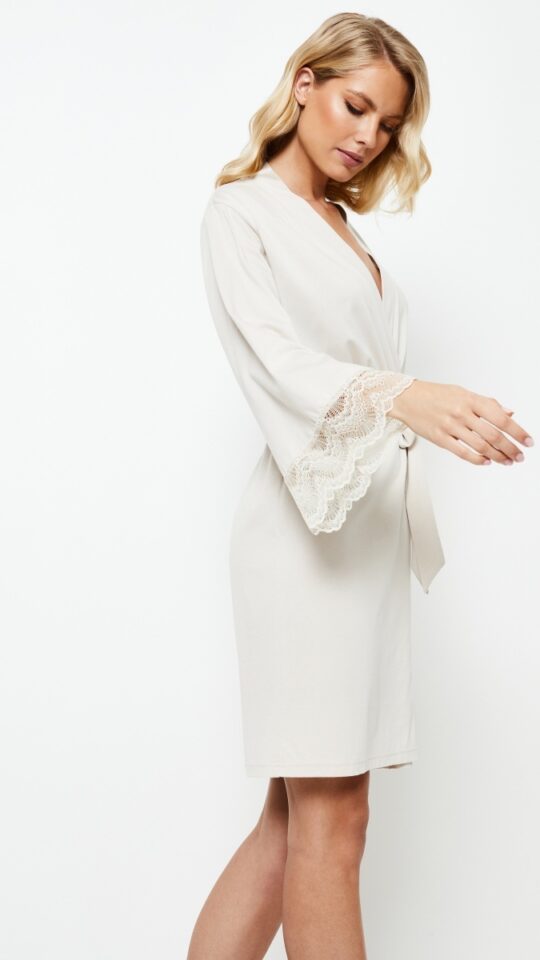 sku: EVELYN | Brand: Aruelle  | Size: XSmall Small Medium Large XLarge XXLarge  | Colors: Бежевый  | Бренды Aruelle | Домашняя одежда Халаты | Title: Халат EVELYN