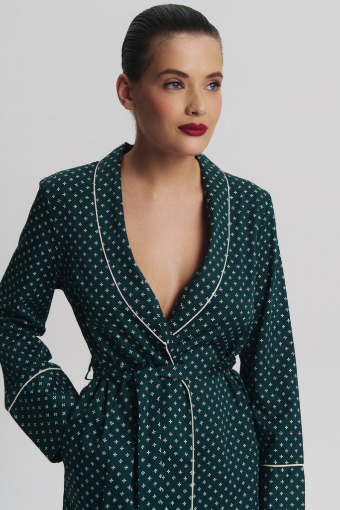 sku: GRISELLE | Brand: Aruelle  | Size: XSmall Small Medium Large XLarge XXLarge  | Colors: Зеленый  | Бренды Aruelle | Домашняя одежда Халаты | Title: Халат GRISELLE