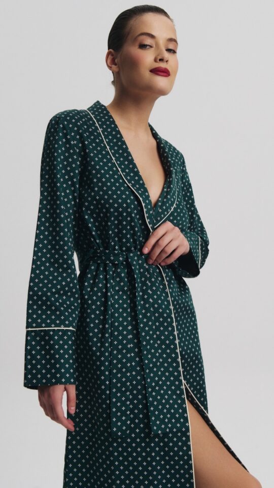 sku: GRISELLE | Brand: Aruelle  | Size: XSmall Small Medium Large XLarge XXLarge  | Colors: Зеленый  | Бренды Aruelle | Домашняя одежда Халаты | Title: Халат GRISELLE