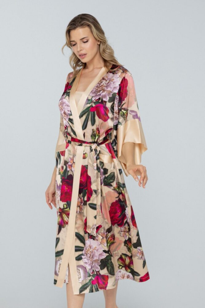 sku: W23-00SS101-L | Brand: Marc Andre  | Size: 36 38 40 42 44 46  | Colors: Бежевый  | Бренды Marc&Andre | Домашняя одежда Халаты | Title: Халат PETAL BEAUTY