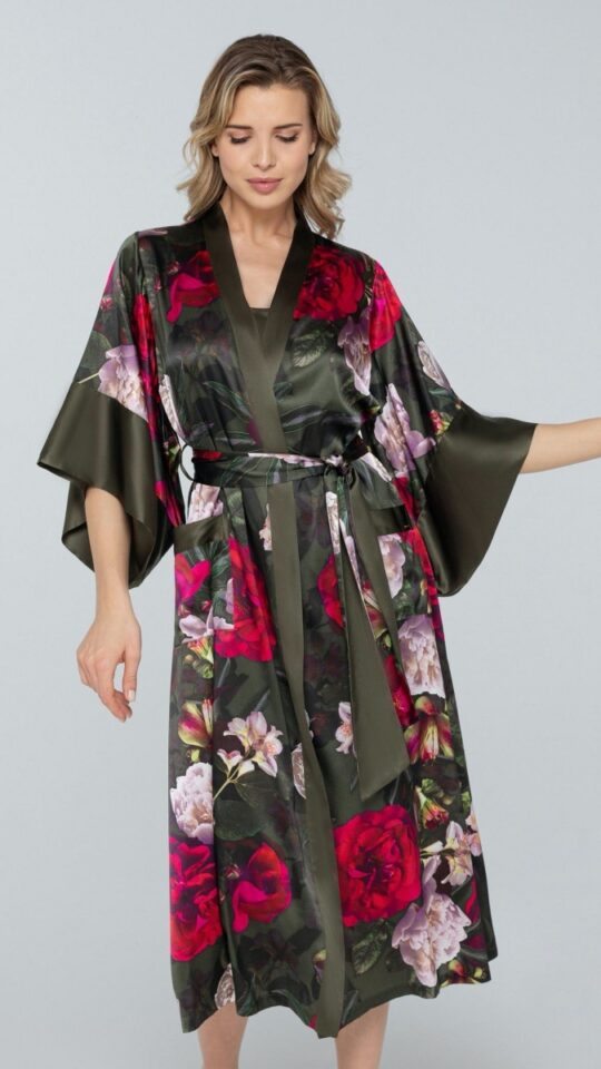 sku: W23-00SS201-L | Brand: Marc Andre  | Size: 36 38 40 42 44 46  | Colors: Оливковый  | Бренды Marc&Andre | Домашняя одежда Халаты | Title: Халат PETAL BEAUTY