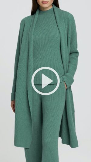 sku: W23-00CH0401 | Brand: Marc Andre  | Size: Small Medium Large  | Colors: Зеленый  | Бренды Marc&Andre | Кашемир Кардиганы | Title: Кардиган ELEGANT CONTUR