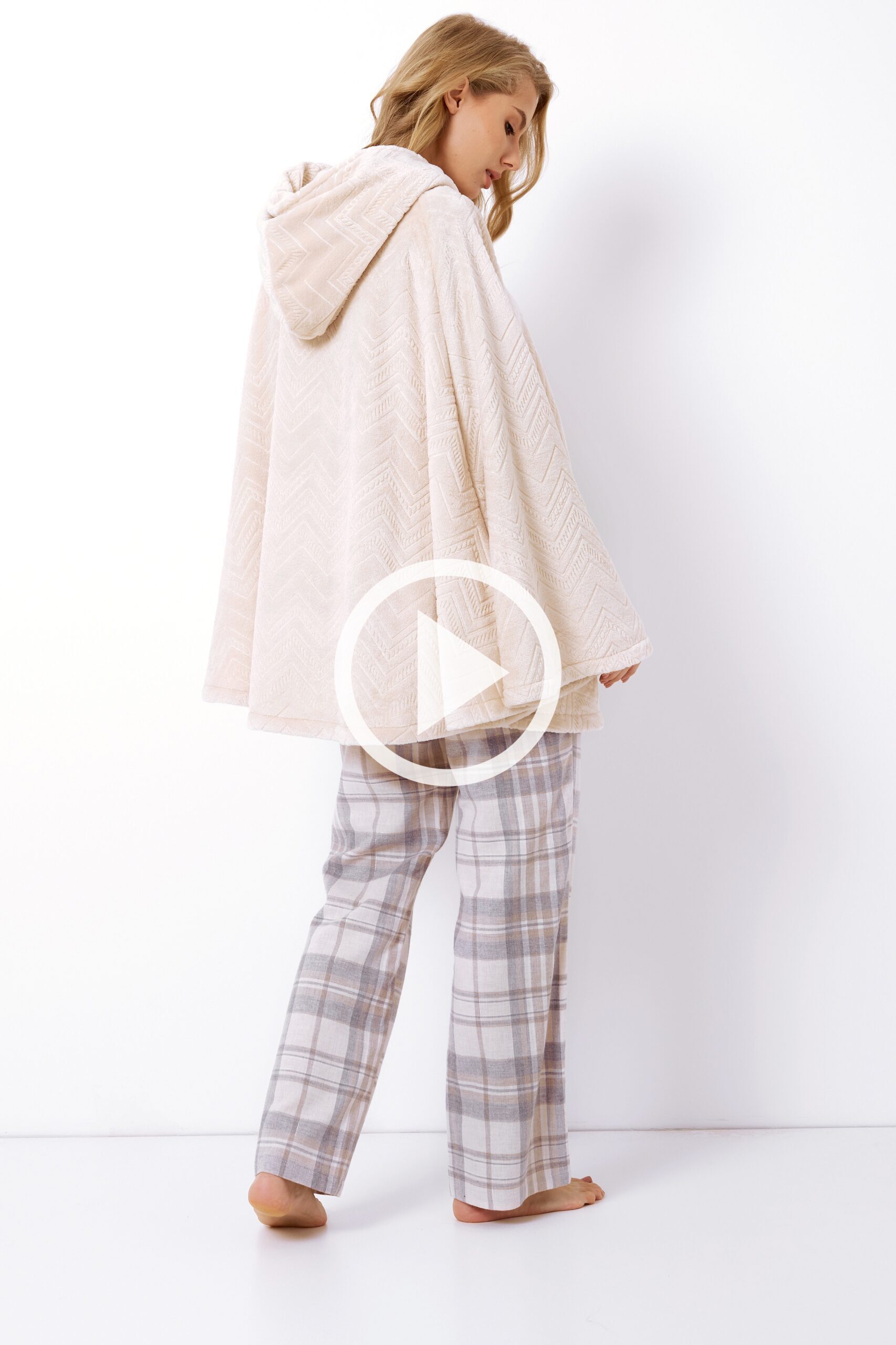 sku: ZAHRA | Brand: Aruelle  | Size: XSmall Small Medium Large XLarge XXLarge  | Colors: Бежевый  | Бренды Aruelle | Домашняя одежда | Title: Кофта ZAHRA