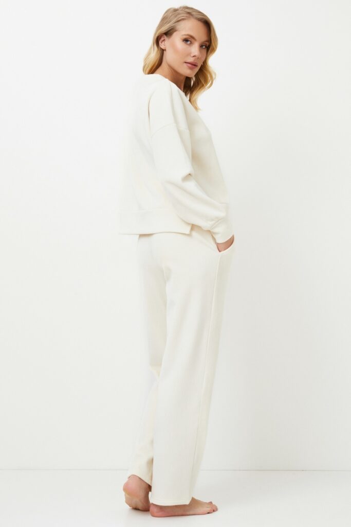 sku: NORELLA | Brand: Aruelle  | Size: XSmall Small Medium Large XLarge  | Colors: Экрю  | Бренды Aruelle | Домашняя одежда Костюмы | Title: Костюм с брюками NORELLA