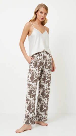 sku: CINNIE | Brand: Aruelle  | Size: XSmall Small Medium Large XLarge  | Colors: Латте/Молочный  | Бренды Aruelle | Домашняя одежда Пижамы | Title: Пижама с брюками CINNIE