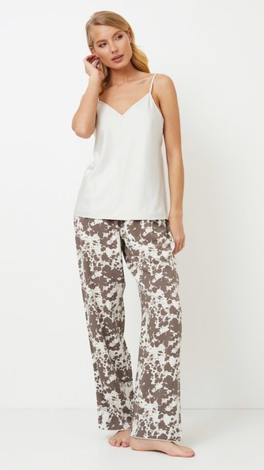 sku: CINNIE | Brand: Aruelle  | Size: XSmall Small Medium Large XLarge  | Colors: Латте/Молочный  | Бренды Aruelle | Домашняя одежда Пижамы | Title: Пижама с брюками CINNIE