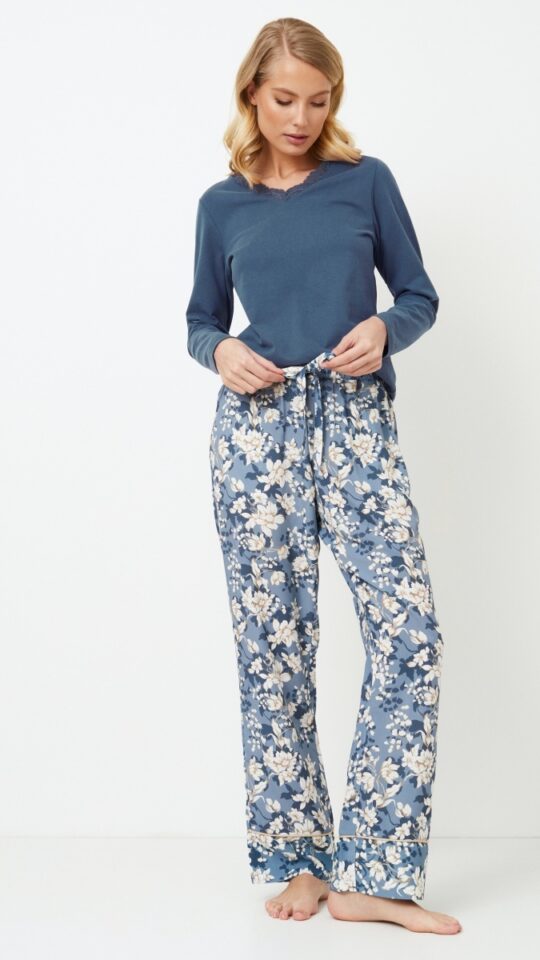 sku: FLEUR | Brand: Aruelle  | Size: XSmall Small Medium Large XLarge XXLarge  | Colors: Серо-голубой  | Бренды Aruelle | Домашняя одежда Пижамы | Title: Пижама с брюками FLEUR