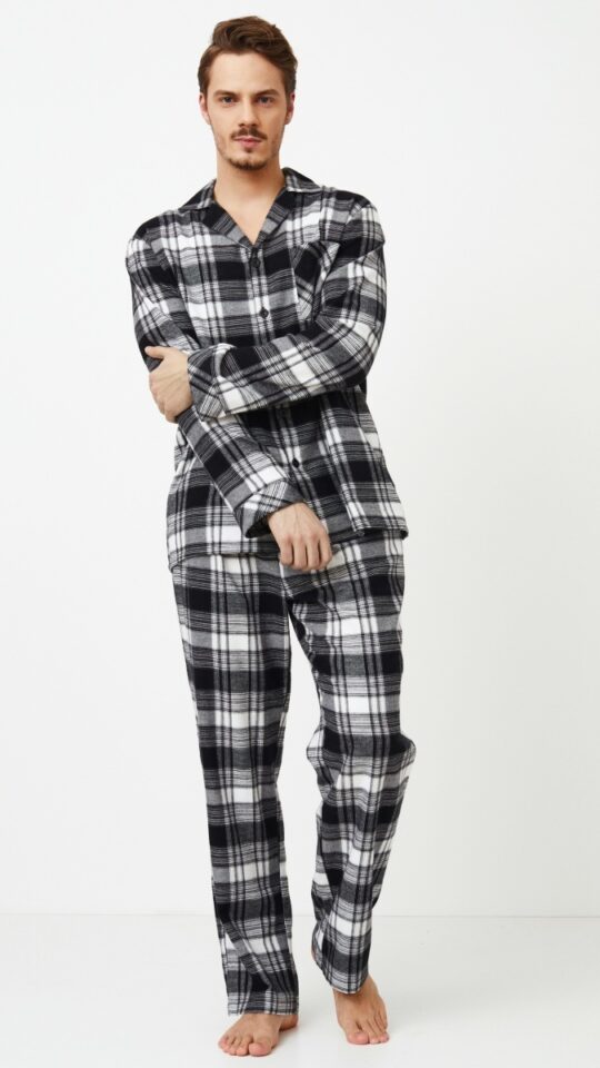 sku: JAMES | Brand: Aruelle  | Size: Small Medium Large XLarge XXLarge  | Colors: Черный/Белый  | Бренды Aruelle | Мужская коллекция Пижамы | Title: Пижама с брюками JAMES