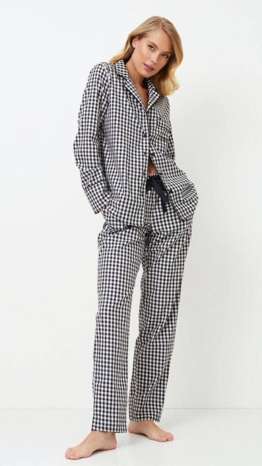 sku: PHILIPPA | Brand: Aruelle  | Size: XSmall Small Medium Large XLarge XXLarge  | Colors: Черный-белый  | Бренды Aruelle | Домашняя одежда Пижамы | Title: Пижама с брюками PHILIPPA