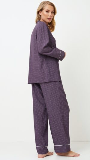 sku: SABINE | Brand: Aruelle  | Size: XSmall Small Medium Large XLarge XXLarge  | Colors: Баклажан  | Бренды Aruelle | Домашняя одежда Пижамы | Title: Пижама с брюками SABINE