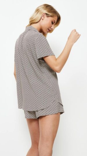 sku: JAMILA | Brand: Aruelle  | Size: XSmall Small Medium Large XLarge  | Colors: Бежевый  | Бренды Aruelle | Домашняя одежда Пижамы | Title: Пижама с шортами JAMILA