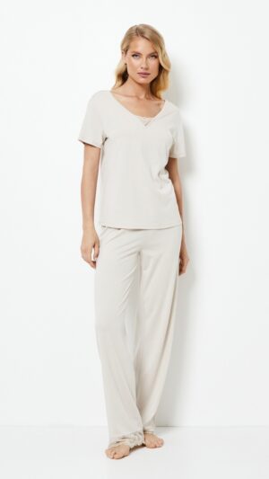 sku: EVELYN | Brand: Aruelle  | Size: XSmall Small Medium Large XLarge XXLarge  | Colors: Бежевый  | Бренды Aruelle | Домашняя одежда Пижамы | Title: Пижама с брюками EVELYN