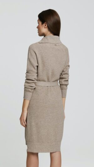 sku: W23-00CH0603 | Brand: Marc Andre  | Size: 36 38 40 42  | Colors: Коричневый  | Бренды Marc&Andre | Кашемир Кардиганы | Title: Платье - туника ELEGANT CONTUR