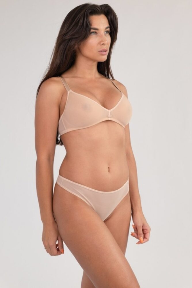 sku: 124084 | Brand: Rose&Petal | Size: 70 B 70 C 75 A 75 B 75 C 80 A 80 B 80 C 85 A 85 B 85 C | Colors: Белый Телесный Черный | Бренды Rose&Petal | Бюстгальтер Нижнее белье Бралетт | Title: Бралетт LUMIERE