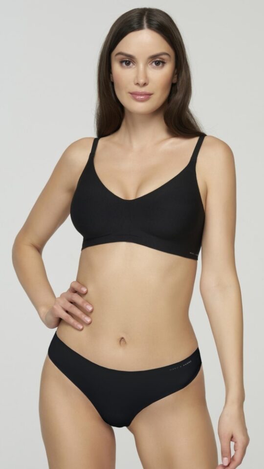 sku: W21-1491-STO-SZ | Brand: Marc Andre  | Size: 36 38 40 42 44  | Colors: Черный  | Бренды Marc&Andre | Трусы Нижнее белье Стринги | Title: Стринги SECOND SKIN