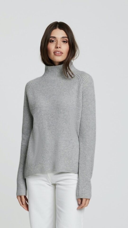 sku: W23-00CH1519 | Brand: Marc Andre  | Size: 36 38 40 42 44  | Colors: Серый  | Бренды Marc&Andre | Кашемир Джемперы | Title: Свитер DELIGHTFUL