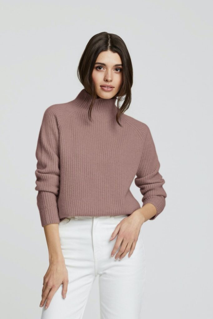 sku: W23-00CH1719 | Brand: Marc Andre  | Size: 36 38 40 42 44  | Colors: Коричневый  | Бренды Marc&Andre | Кашемир Джемперы | Title: Свитер DELIGHTFUL