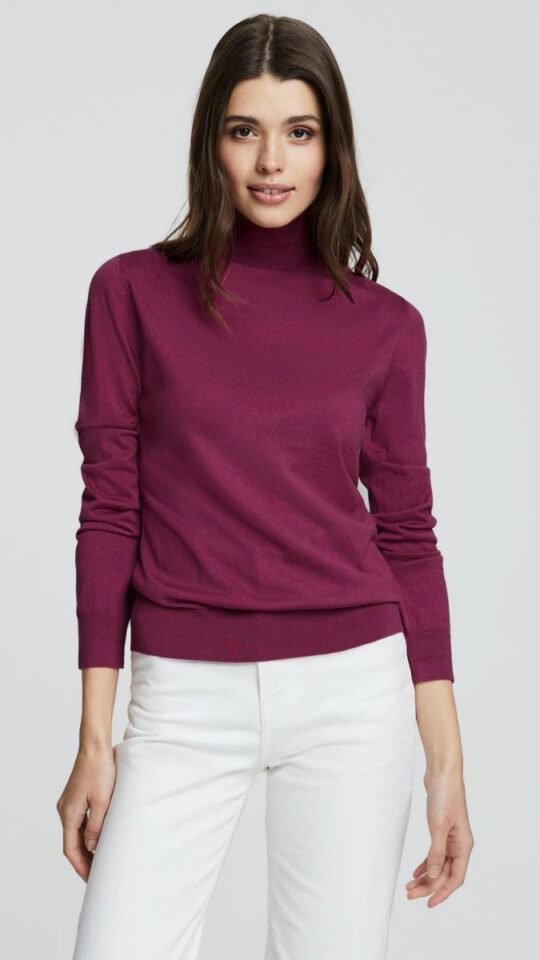 sku: W22-00SC0218 | Brand: Marc Andre  | Size: 36 38 40 42 44  | Colors: Красный  | Бренды Marc&Andre | Кашемир Джемперы | Title: Свитер-водолазка LAVISH SENSE