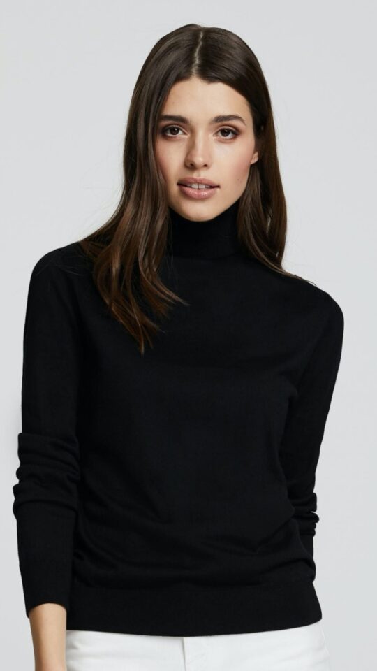 sku: W22-00SC0518 | Brand: Marc Andre  | Size: 36 38 40 42 44  | Colors: Черный  | Бренды Marc&Andre | Кашемир Джемперы | Title: Свитер-водолазка LAVISH SENSE