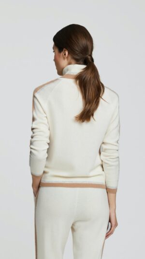 sku: W23-00CH0218 | Brand: Marc Andre  | Size: 36 38 40 42 44 46  | Colors: Белый  | Бренды Marc&Andre | Кашемир Джемперы | Title: Свитер-водолазка TINDED AVENUES