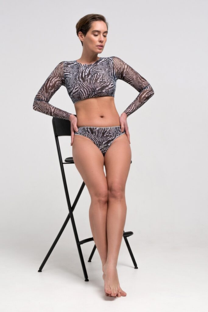 sku: 23099994 | Brand: RoDaSoleil  | Size: XSmall Small Medium Large XLarge  | Colors: Серый  | Бренды RoDaSoleil | Купальники Раздельные | Title: Топ ПСЕВДОЗЕБРА