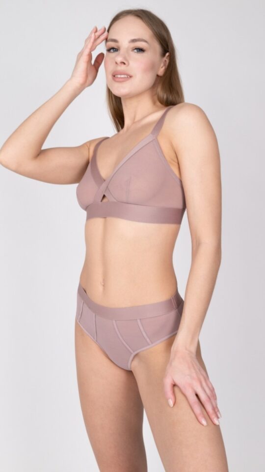 sku: 114074 | Brand: Rose&Petal  | Size: 70 A 70 B 70 C 70 D 75 A 75 B 75 C 75 D 80 A 80 B 80 C 80 D 85 A 85 B 85 C 85 D  | Colors: Золотистый Загар Серо-зеленый Серо-коричневый Черный  | Бренды Rose&Petal | Бюстгальтер Нижнее белье Бралетт | Бюстгальтер Нижнее белье Мягкая чашка | Title: Бралетт TULLE GRAPHIQUE