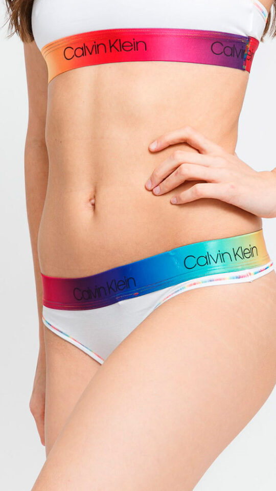 sku: QF6581E | Brand: Calvin Klein  | Size: XSmall Small Medium Large XLarge  | Colors: 100 PGK UB1  | Бренды Calvin Klein | Трусы Нижнее белье Стринги | Title: Стринги MODERN COTTON