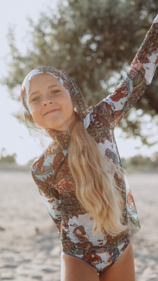 sku: 22002180 | Brand: RoDaSoleil  | Size: 104 110 116 122 128 134 140 146  | Colors: Цветной  | Бренды RoDaSoleil | Детские купальники | Title: Трусы детские РУСАЛКИ